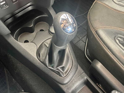 Imagem 13 de 14 de Renault Sandero St 1.6 Sce 2018