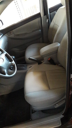 Imagem 8 de 12 de Toyota Corola Fielder 1.8 Xei