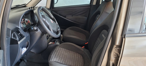 Fiat Idea 1.8 16v Adventure Flex Dualogic 5p