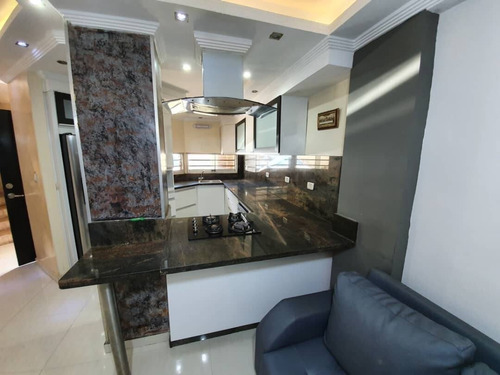 Imagen 9 de 23 de Townhouse Altos De Aricagua Código 137209 El Rincon Mañongo Vende Yackeline Tovar 04145831984