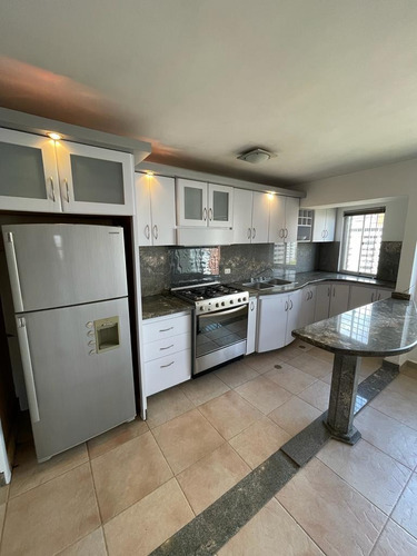 Imagen 10 de 17 de Apartamento En Alquiler Los Mangos Res Taguay Valencia Carab