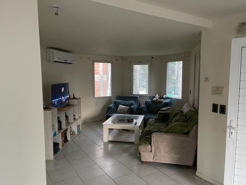 Imagen 7 de 19 de Casa 5 Amb. C/ 2 Cocheras, Quincho Y Pileta (303 M² Cub.) - Santa Teresita