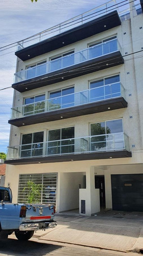 Imagen 2 de 10 de Departamento - Adrogue