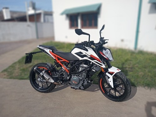 Imagen 2 de 8 de Ktm Duke 250