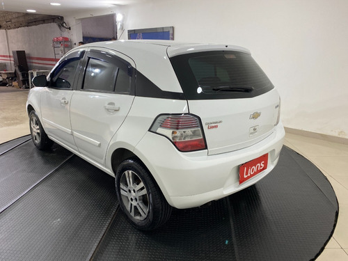 Imagem 9 de 17 de Chevrolet Agile