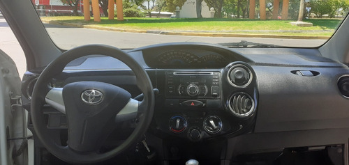 Toyota Etios ETIOS XS 1.5 M/T
