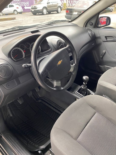 Imagen 11 de 14 de Chevrolet Aveo 2018 1.6 Ls Mt