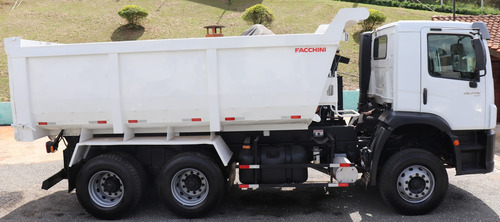Volkswagen 26.280 - 6x4 Ano 2022 Com Cacamba Facchini 16m3