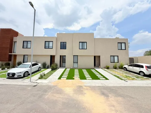 Casa En Renta En Zakia De Caisa Con Roof Garden Rahqro 