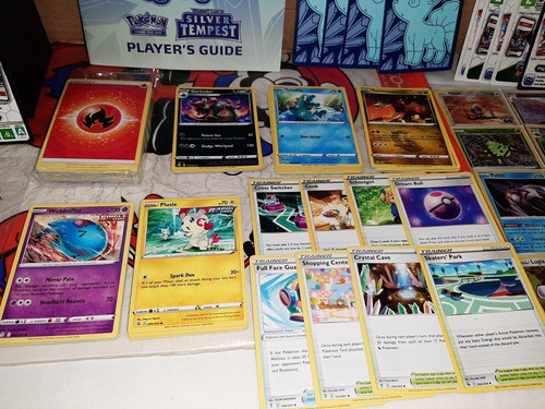 Elite Trainer Box Silver Tempest Abierta Con Muchas Tarjetas (Usado)