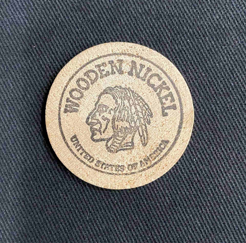 Wooden Nickel - Token - Madera - Publicidad - Milwaukee