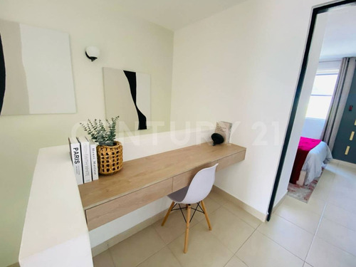 Pre Venta De Casa En Area De Cumbres En Fraccionamiento Privado