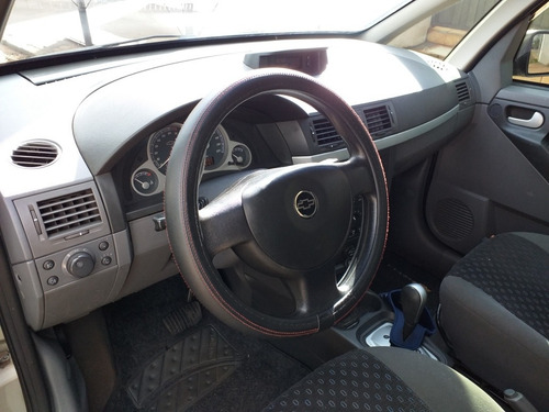 Chevrolet Meriva 1.8 Premium Flex Power Easytronic 5p 2011
