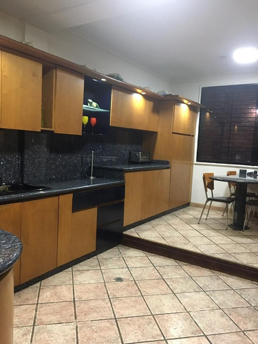Imagen 4 de 10 de Impecable Quinta El Parral