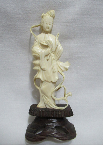Figura Decorativa Genuino Ivory Mujer Oriental Tallada Amano