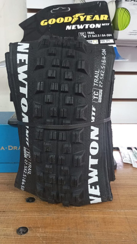 Llanta Goodyear Newton Mtf 27.5x2.5 Trail Color Negro
