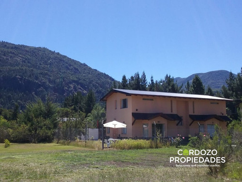 Casa + 4 Deptos + Monoambiente Sobre 1 Hectárea. Lago Puelo, Chubut.