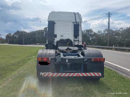 Iveco Stralis 360 4x2 Automático