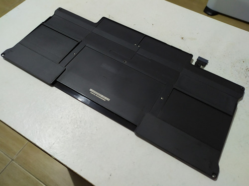 Imagem 7 de 8 de Suporte De Bateria Original C/flats Para Macbook A1466 A1369