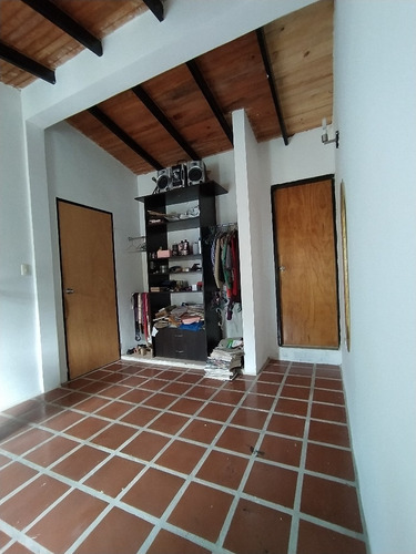 Imagen 4 de 13 de Townhouse En Venta, Ubicado En La Cumaca. Riviera Country