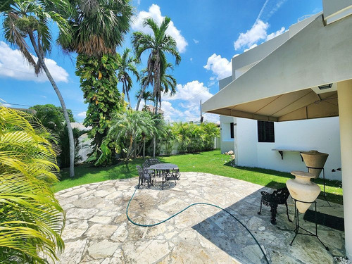 Punto Comercial Villa Olga Santiago