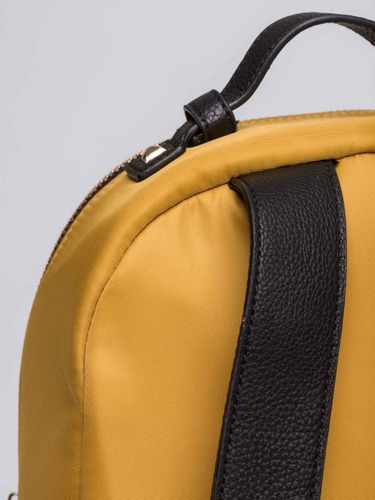Mochila Prune Nylon Bolt Tipo Besha Jackie Juanita Xl Tropea