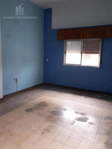 Imagen 11 de 30 de Venta En Bloque De 3 Locales Y 3 Viviendas Ituzaingo Retasado Oportunidad