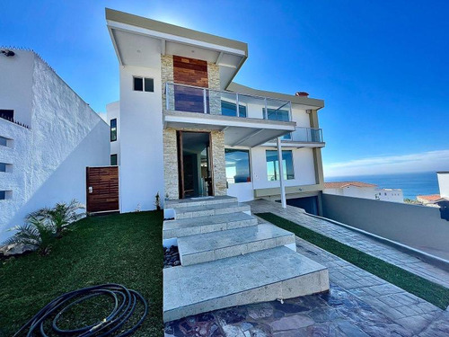 Casa En Venta Con Vista Al Mar En Fracc Las Rosas, Ensenada, Baja California