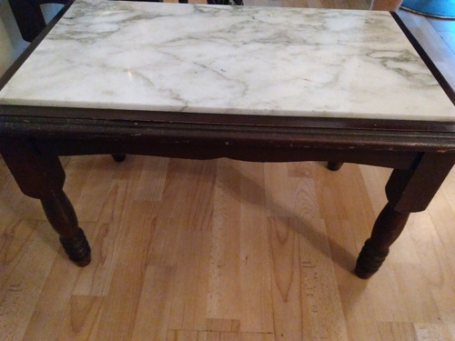 Imagen 2 de 4 de Mesa De Marmol Y Madera Para Sala