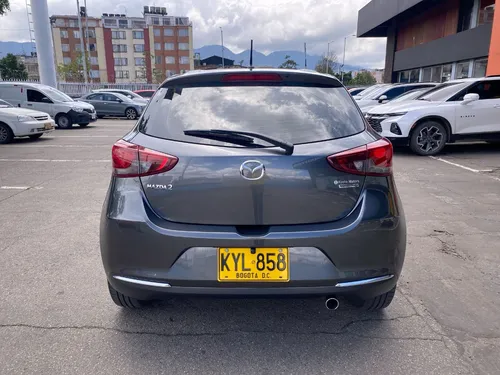 Mazda 2 1.5 Touring Carbon Edition