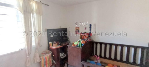 Imagen 13 de 30 de Apartamento En P/b De 3h, 2b, S/c En Venta En Cabudare, Resd. La Llovizna, Cod. 22-10621. Arnaldo López, Tlf. 04245257450, Lara, Venezuela