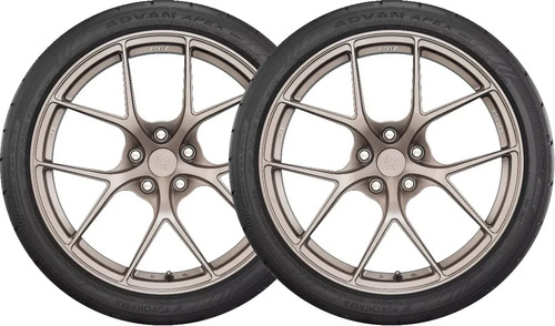 Kit de 2 llantas Yokohama Advan Apex V601 P 245/35R19 93