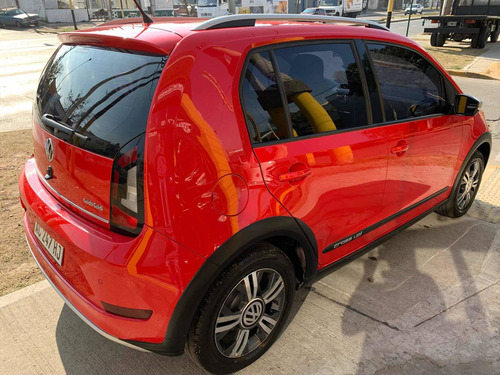 Imagen 4 de 18 de Volkswagen Up! 2018 1.0 Cross Up!