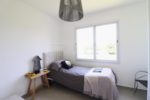 Duplex 4 Ambientes Alquiler - Garin - Barrio Privado