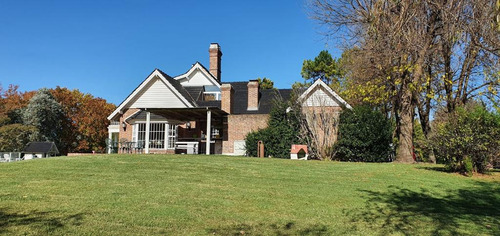 Casa En Venta En Country Las Praderas