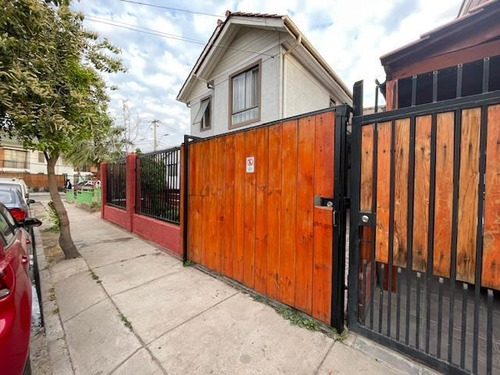 En Venta Casa Aislada De 3 Dorm. 2 Baños En Quilicura