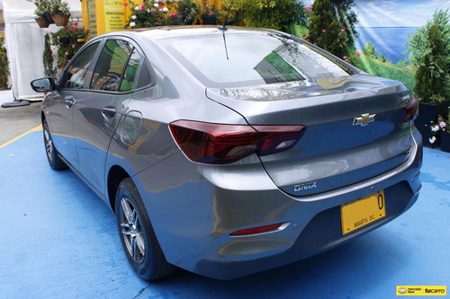Imagen 5 de 25 de Chevrolet Onix
