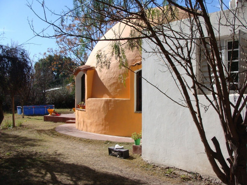 Imagen 3 de 19 de Venta De Casa Iglu Con Departameto En Capilla Del Monte - Cordoba