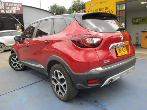 Renault Captur INTENS 4X2 2000CC AT AA