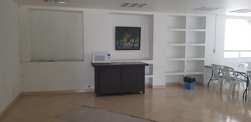 Imagen 8 de 11 de Edificio Comercial Con Oficina En Renta En Santa Fe ( 496499 ) ( 300m2 Oficinas )