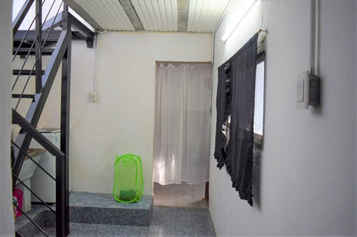 Imagen 20 de 30 de 138 E 11 Y 13. Casa De 3 Dormi En Venta Punta Lara