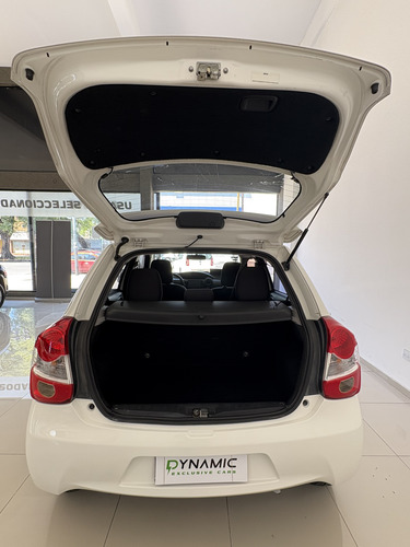 Toyota Etios 1.5 Xls
