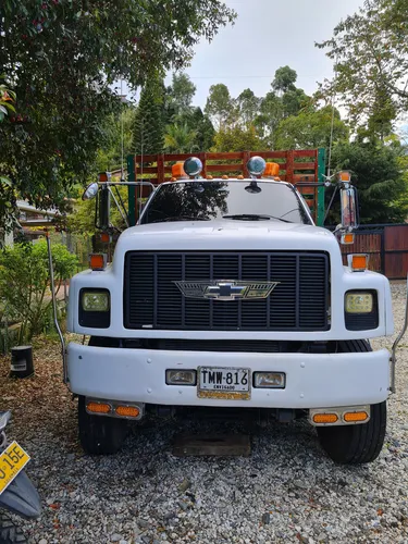 Camion Kodiak Doble Troque En Perfecto Estado