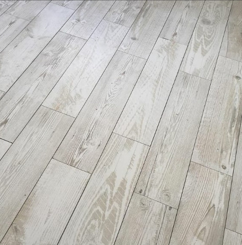 Imagen 3 de 7 de Porcelanato Encino 20x80 Rectificado Simil Madera Alberdi 1°