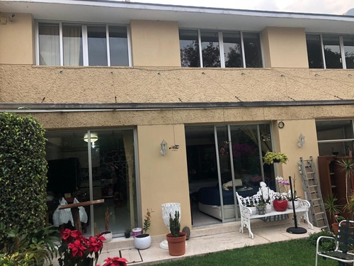 Casa En Venta En Jardines Del Ajusco