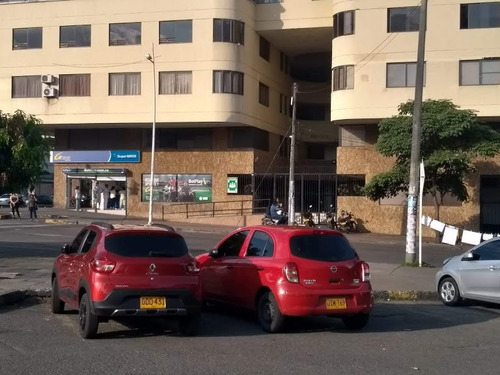 Imagen 21 de 26 de Alquilo Consultorio En El Barrio San Fernando