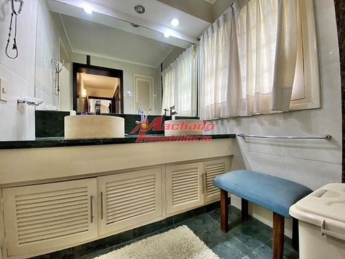 Hermosa Casa En Venta En Playa Mansa- Ref: 5740