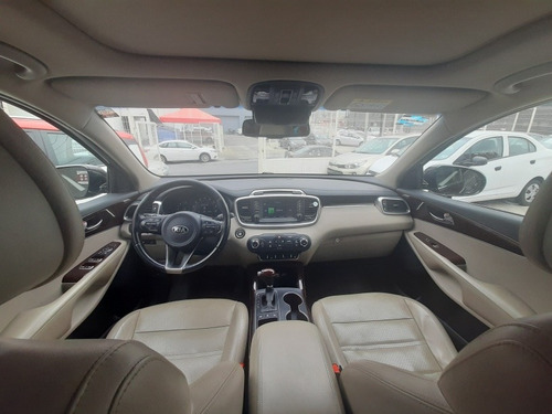Imagen 7 de 15 de Kia Sorento 2016 3.3l Ex Pack Nav Awd 7 Pas Ac Abs Ee Vp Qc