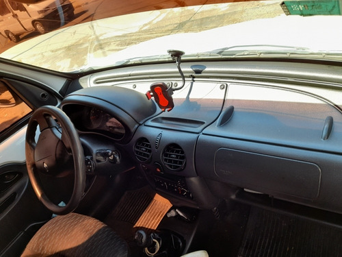 Imagen 7 de 7 de Renault Kangoo 1.6 Furgon 1plc