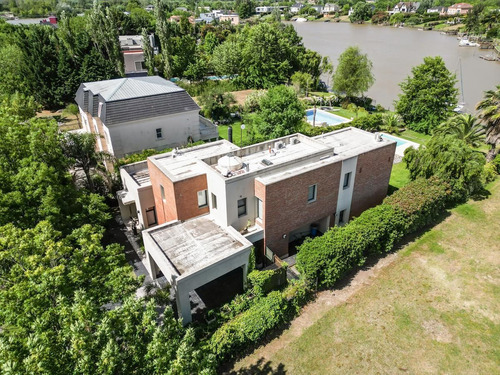 Imagen 6 de 30 de Casa En Venta Al Rio - Barrio Santa Catalina Villa Nueva Tigre